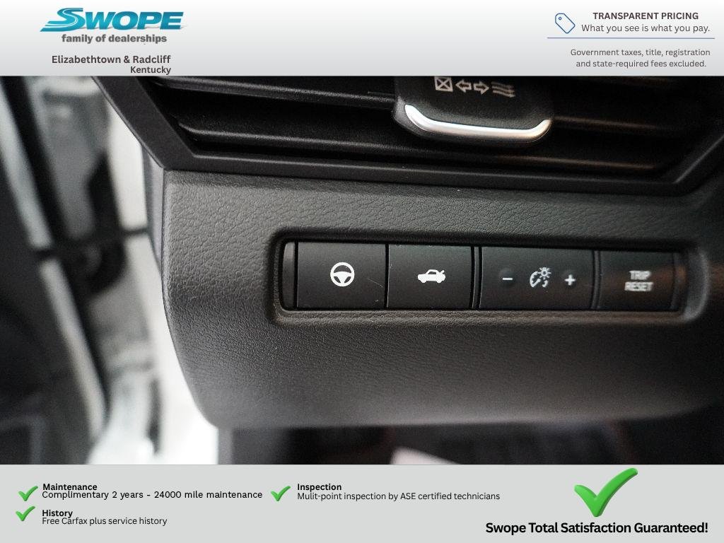 Used 2024 Pearl White Tricoat Nissan 2.0 SR image 16