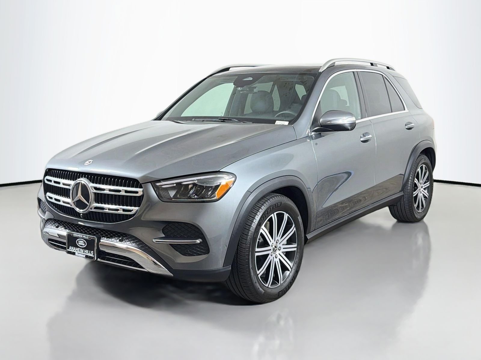 Used 2025 Selenite Gray Metallic Mercedes-Benz GLE 450 image 1