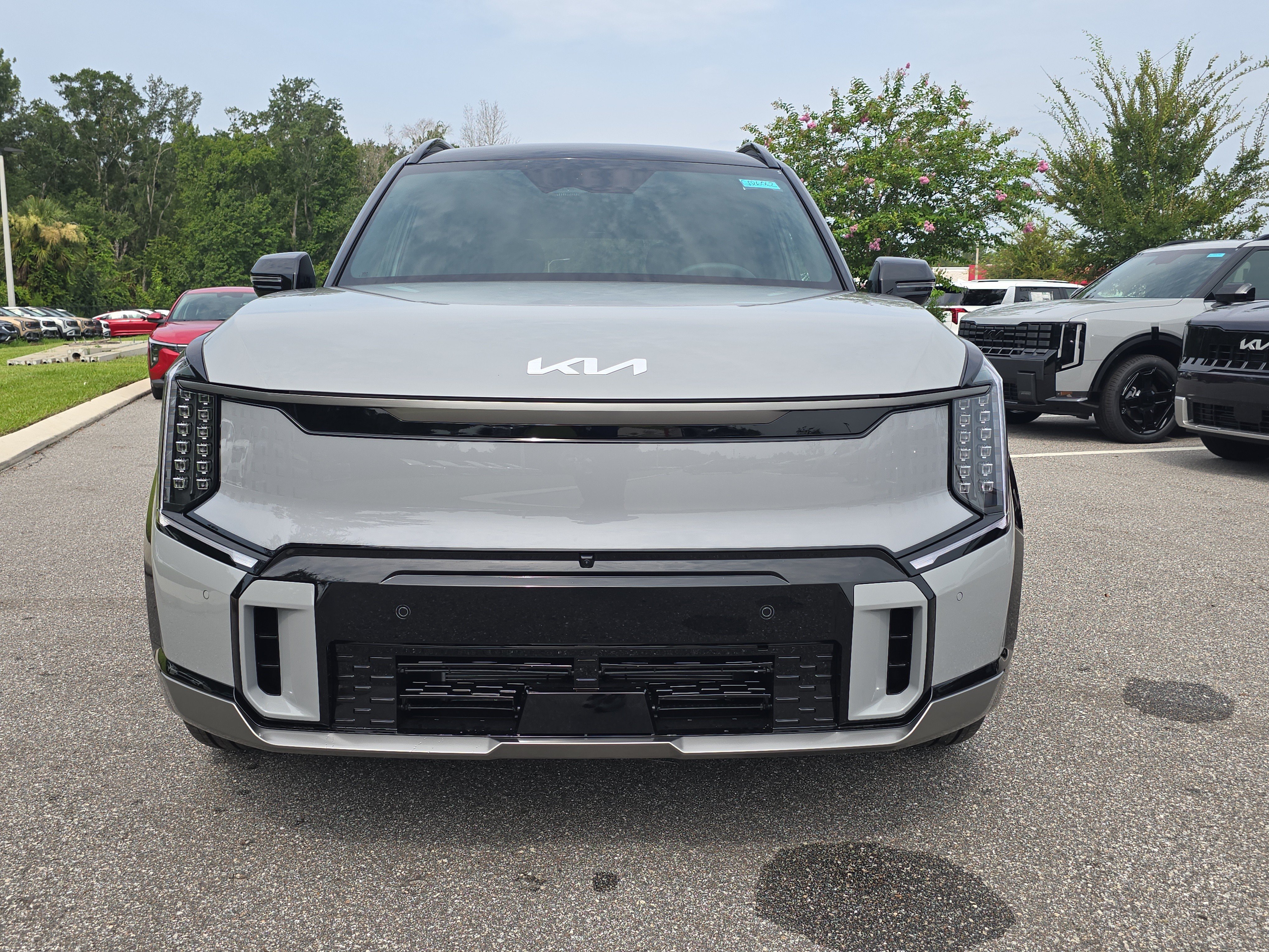 New 2026 Wolf Gray / Black Roof Kia GT-Line AWD image 3
