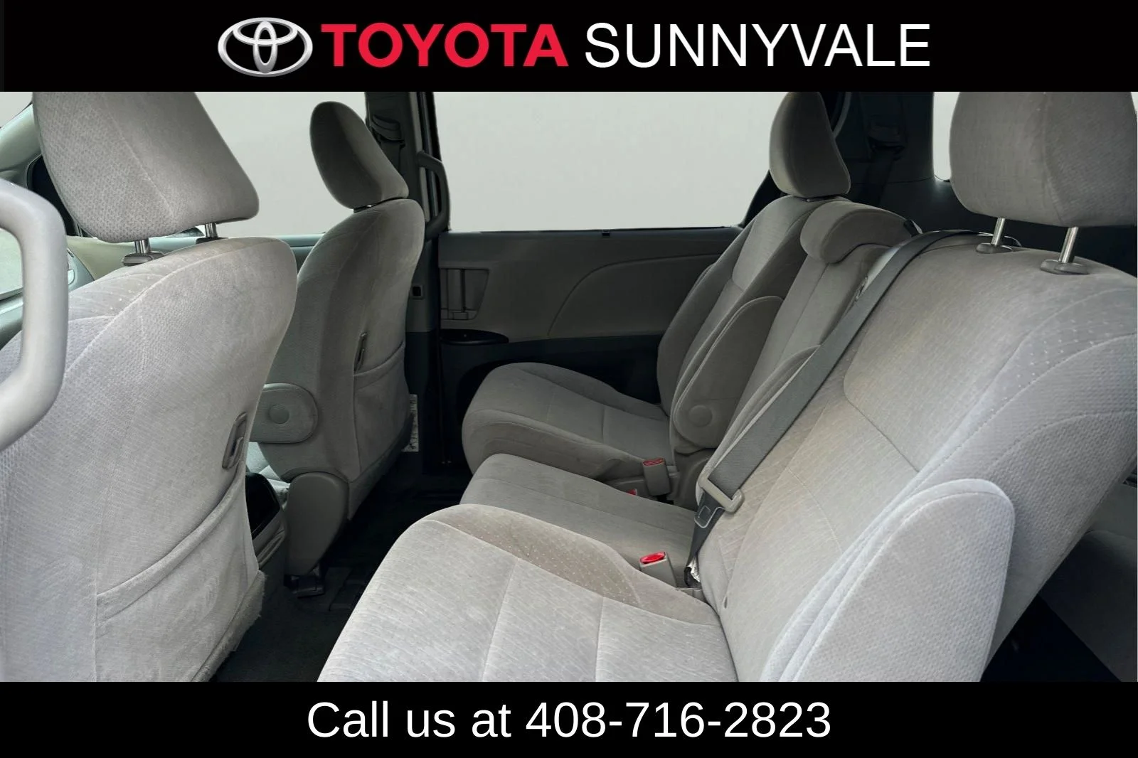 Used 2016 White Toyota LE image 5