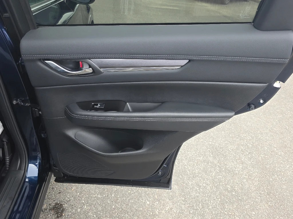 Used 2025 Deep Crystal Blue Mica Mazda 2.5 S Premium Plus Package image 23