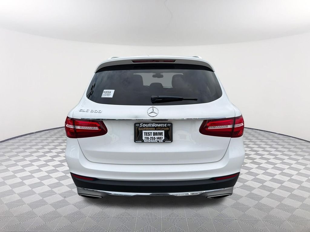 Used 2019  Mercedes-Benz GLC 300 image 6
