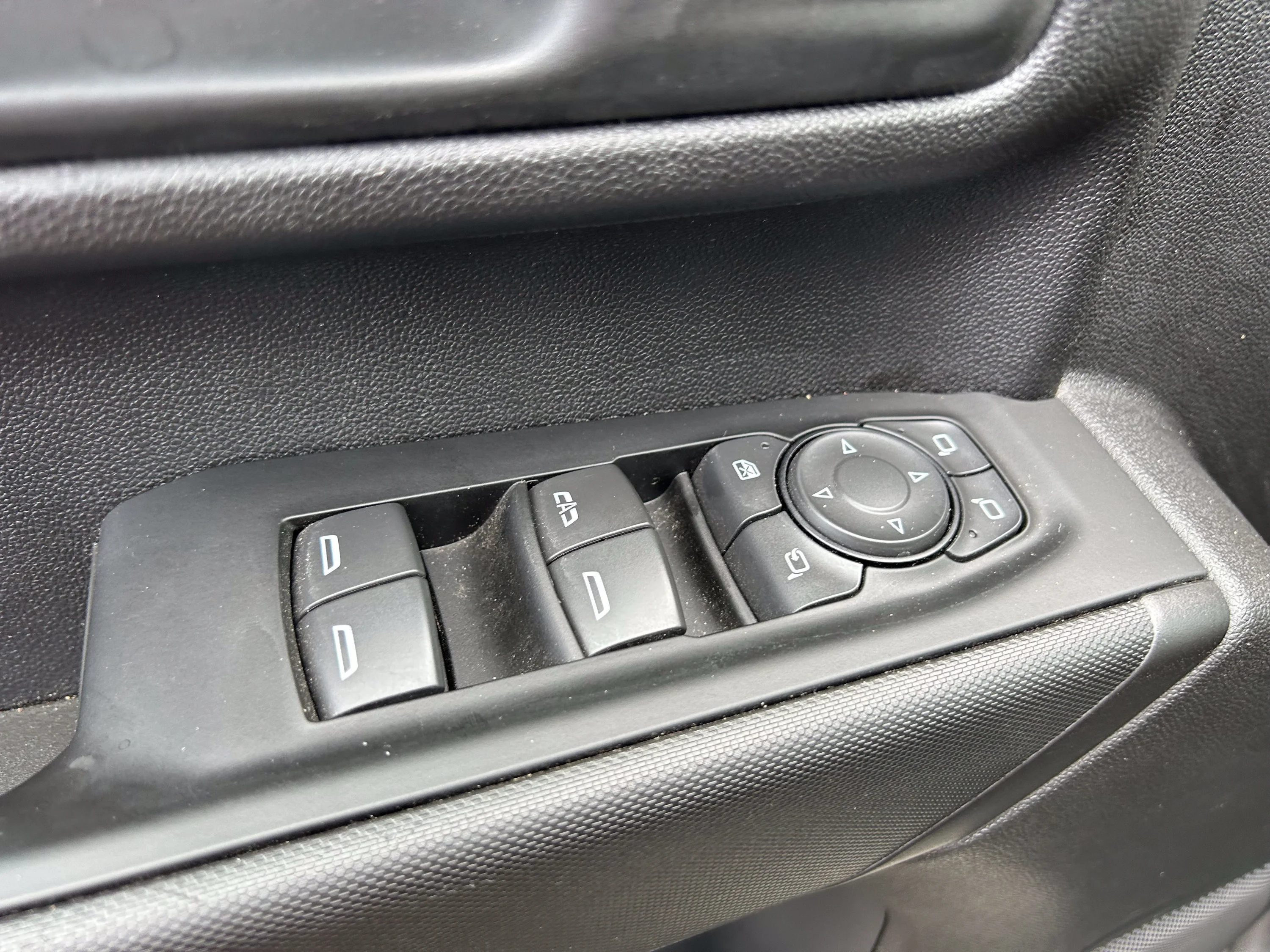 Used 2026 White Sands Chevrolet Custom image 22