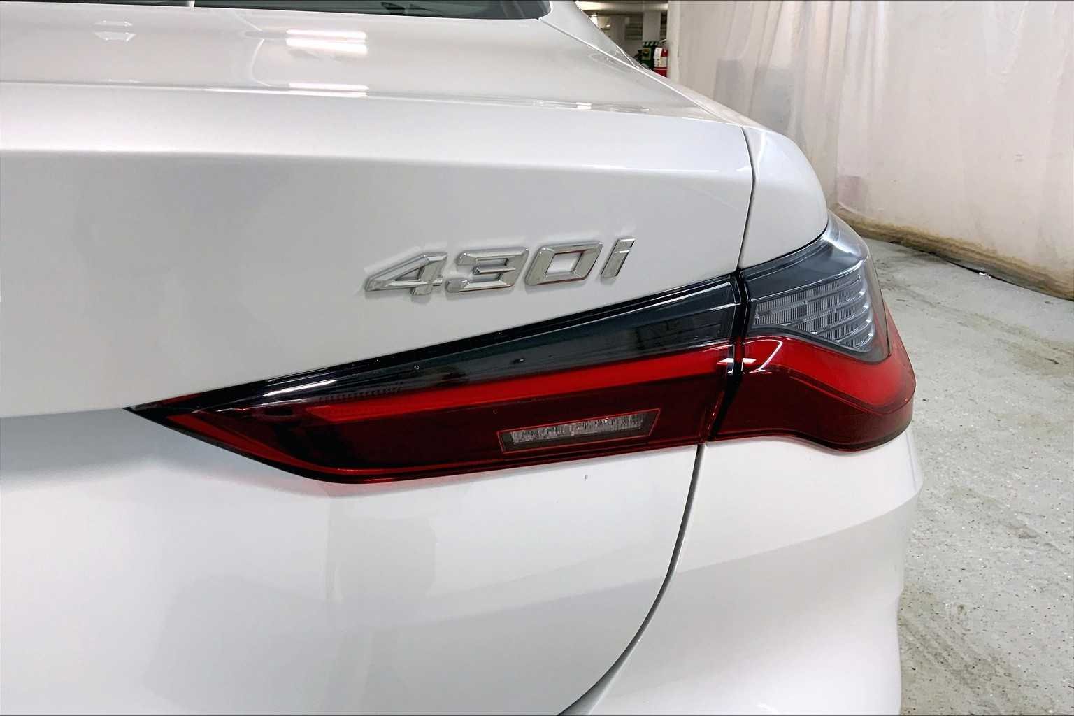 2026 BMW 4 Series 430i - Photo 15