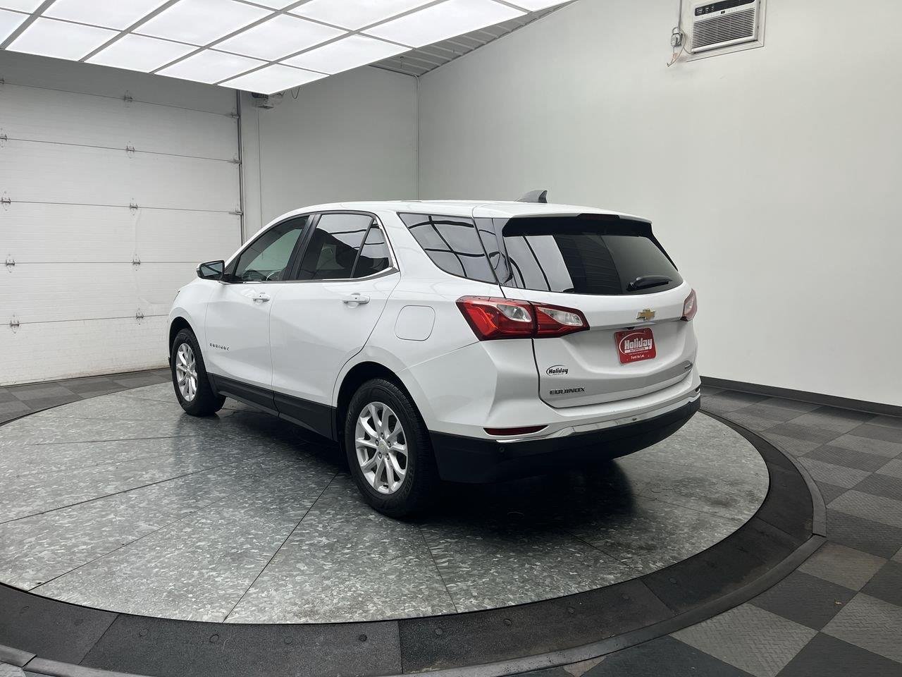Used 2018 Chevrolet Equinox LT with VIN 3GNAXSEV1JL180844 for sale in Fond du Lac, WI