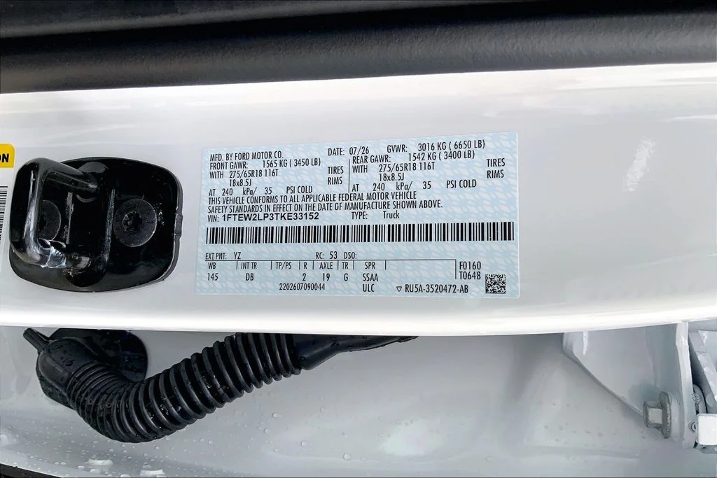 New 2026 Oxford White Ford STX image 14