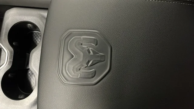 New 2026 Diamond Black Crystal Pearl-Coat Exterior Paint RAM Laramie image 20