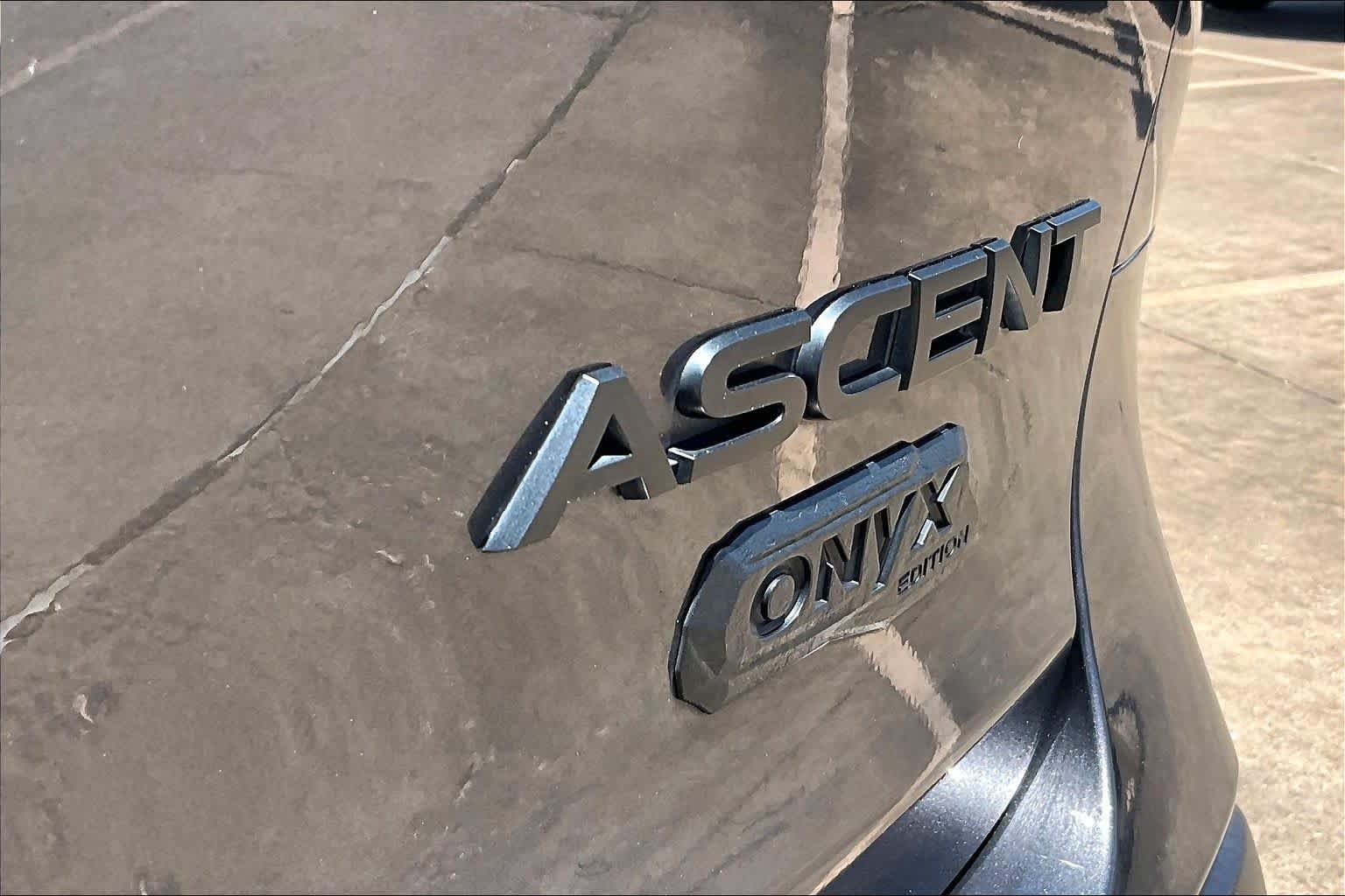 Used 2024 Magnetite Gray Metallic Subaru Onyx Edition image 10