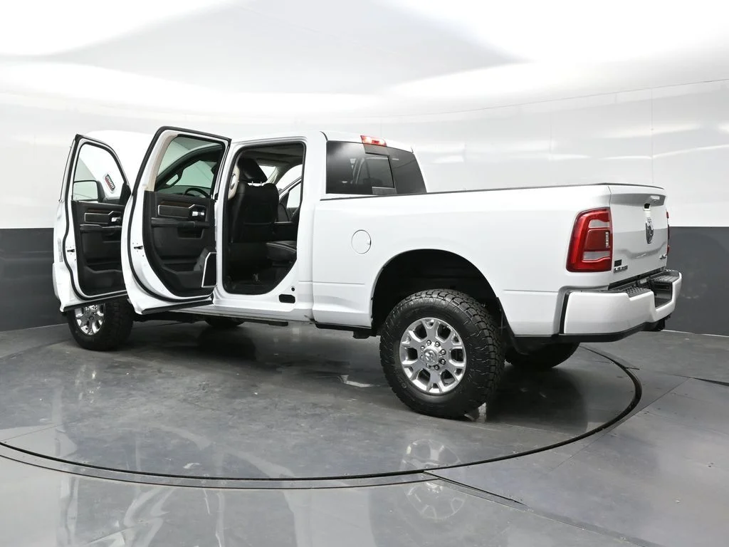 Used 2023 White Ram Laramie image 45