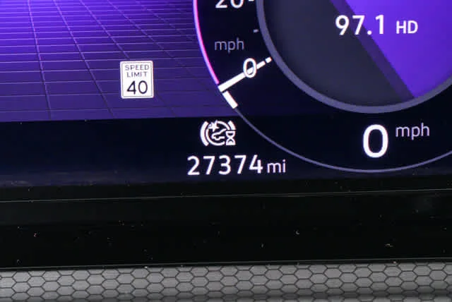 Certified Used 2022 Moonstone Gray Volkswagen SE image 11