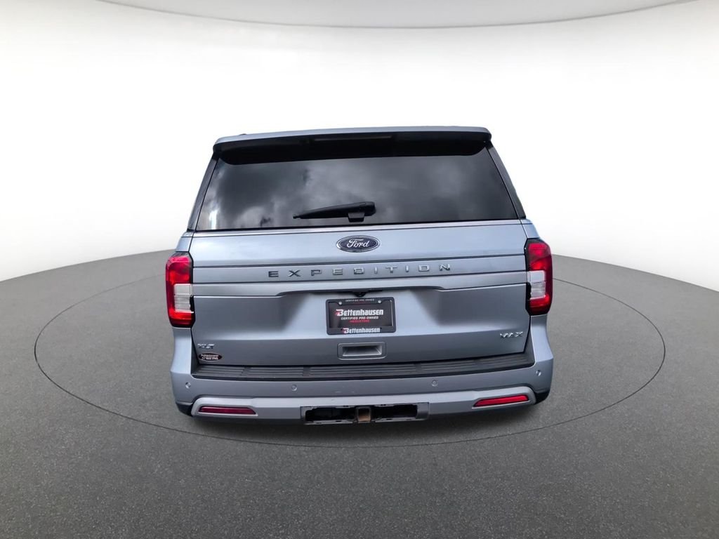 Used 2023 Silver Ford XLT image 6