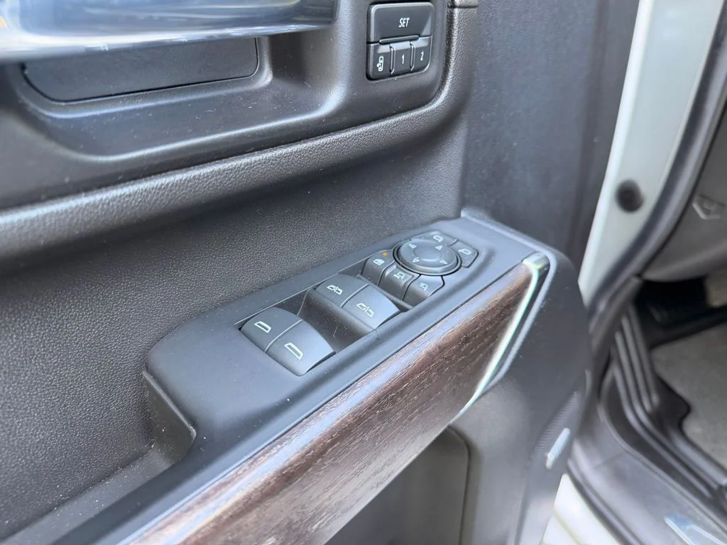 2022 GMC Sierra 3500 Denali HD Denali - Photo 30