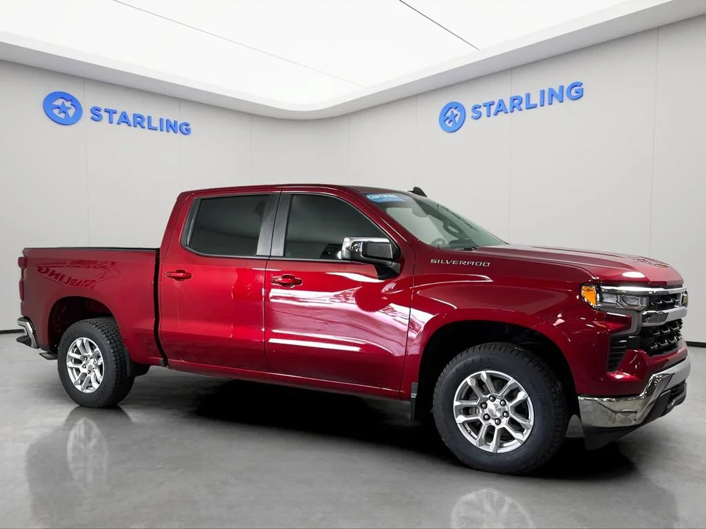 Used 2022 Cherry Red Tintcoat Chevrolet LT image 12