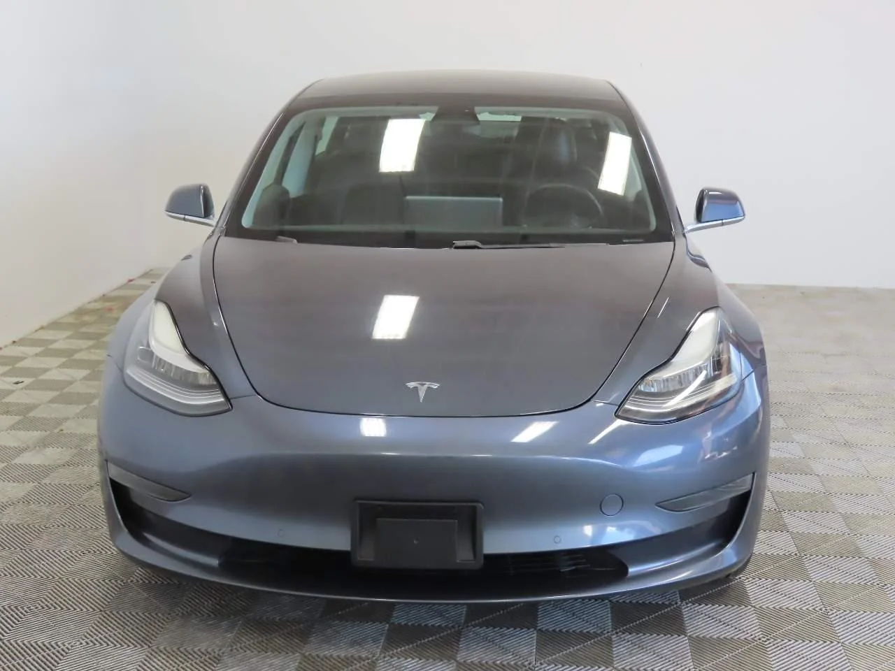 Used 2019 Tesla Model 3 Base with VIN 5YJ3E1EA0KF464206 for sale in Tempe, AZ