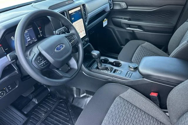 New 2026 Oxford White Ford XL image 28