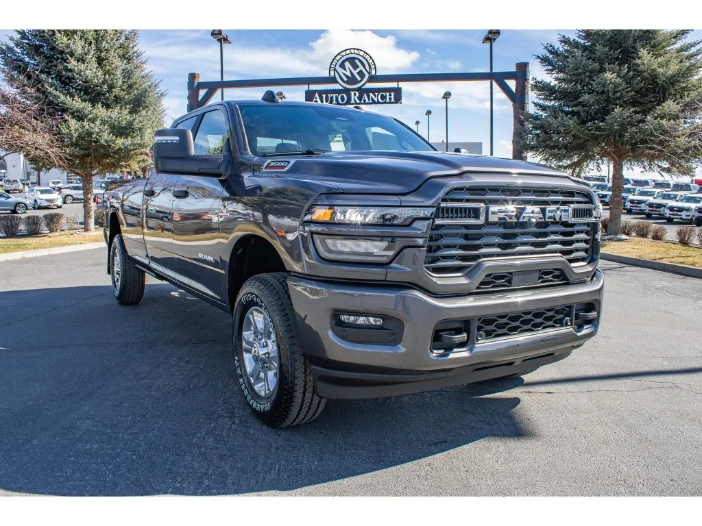New 2026 Granite Crystal Metallic Clear-Coat Exterior Paint RAM Big Horn image 2