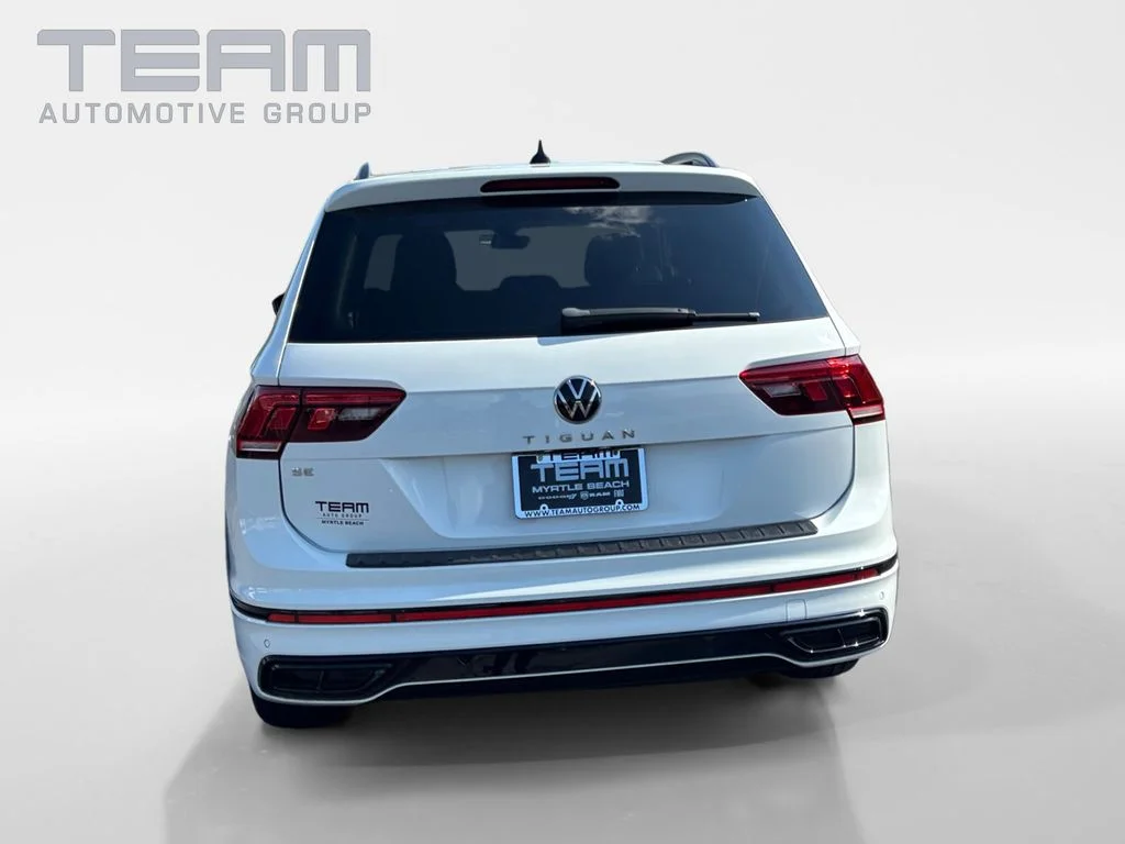 Used 2022 White Volkswagen 2.0T SE R-Line Black image 6