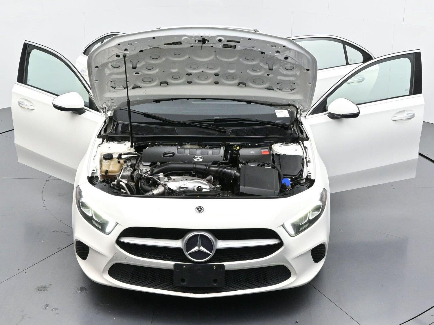 Used 2019 Night Black Mercedes-Benz A 220 image 39