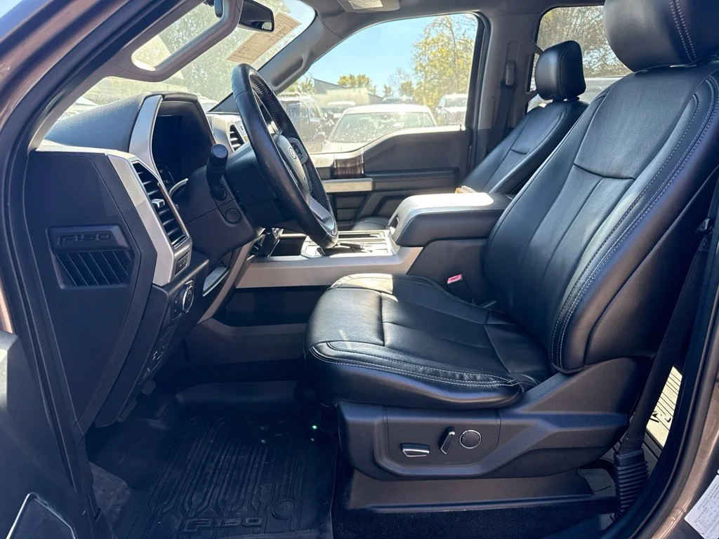 Used 2018 Gray Ford Lariat image 5