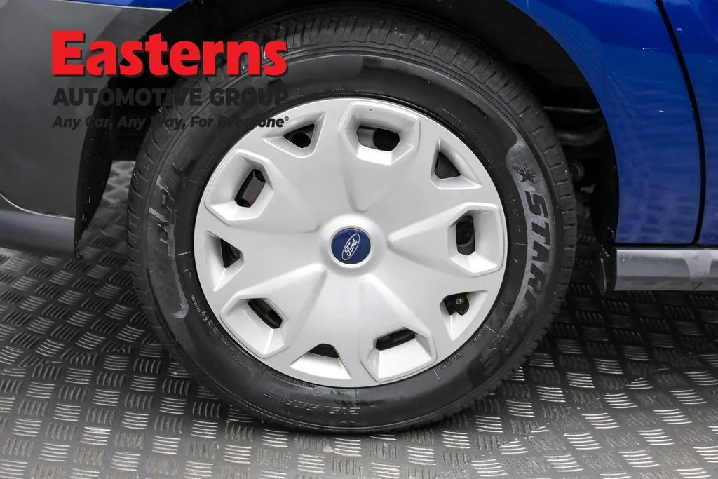 Used 2017 Blue Ford XL image 26