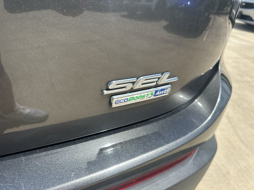 Used 2017 Magnetic Metallic Ford SEL image 29