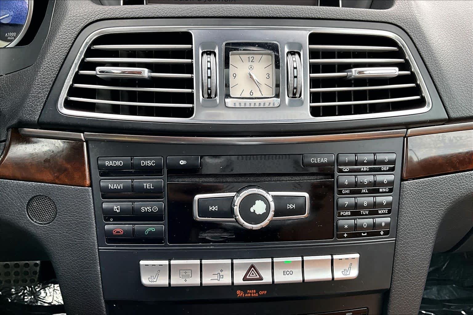 Used 2014 Diamond White Metallic Mercedes-Benz E 350 image 33