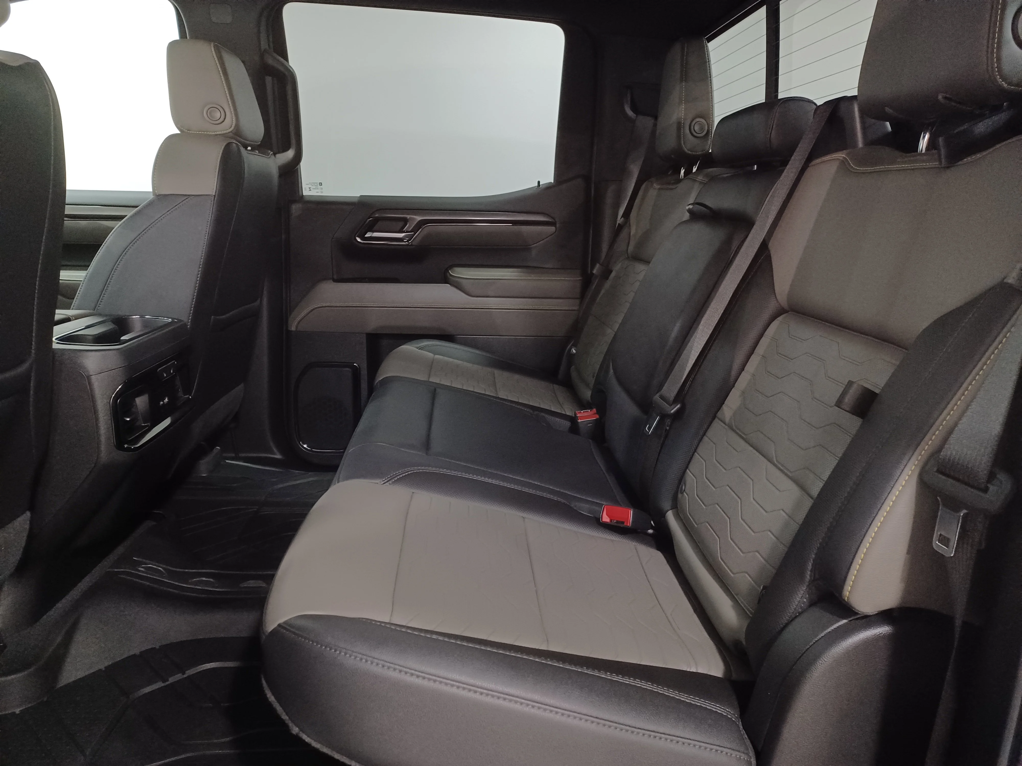 Certified Used 2024 Glacier Blue Metallic Chevrolet ZR2 4x4*Adaptive Cruise | Remote Start | Nav | Head Up Display | Cooled Leather | Htd Steering Wheel image 11