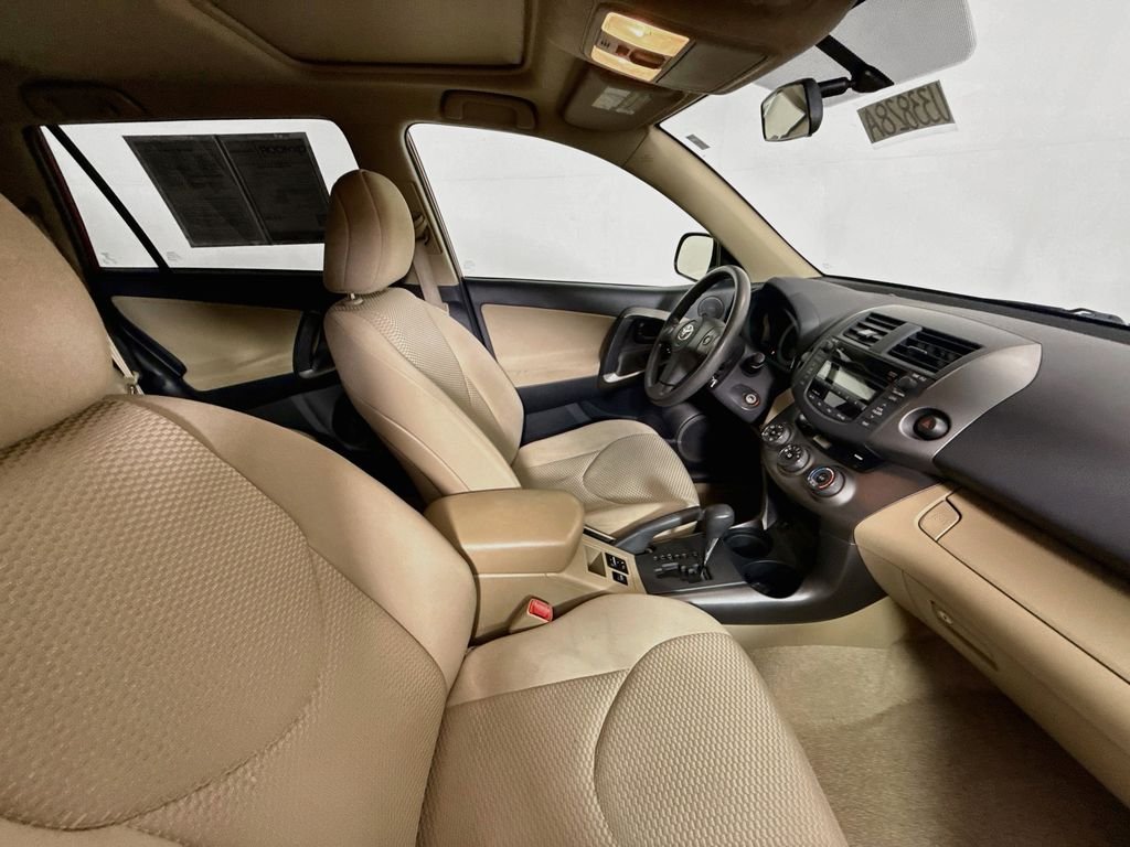 Used 2011 Barcelona Red Metallic Toyota Base image 25