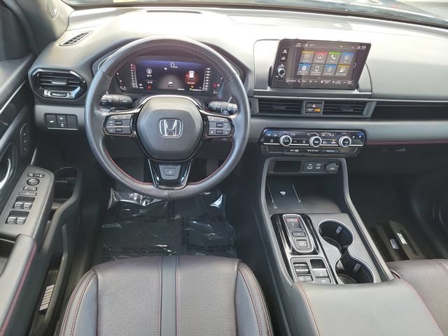 2025 Honda Pilot Black Edition - Photo 16