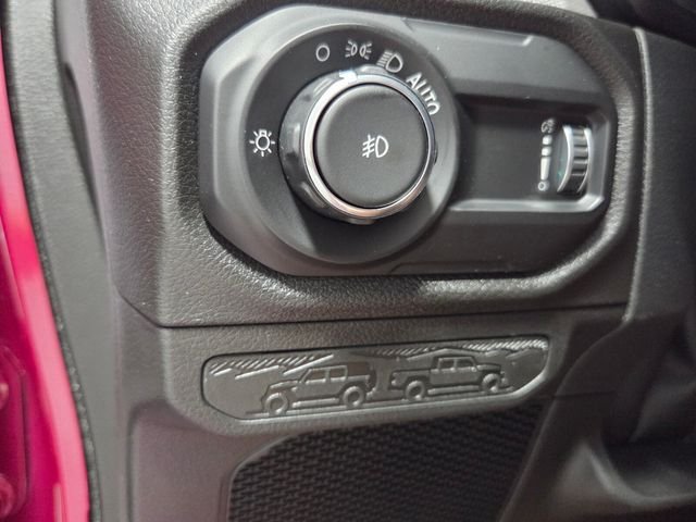 New 2026 Tuscadero Pearl-Coat Exterior Paint Jeep Sport S image 27