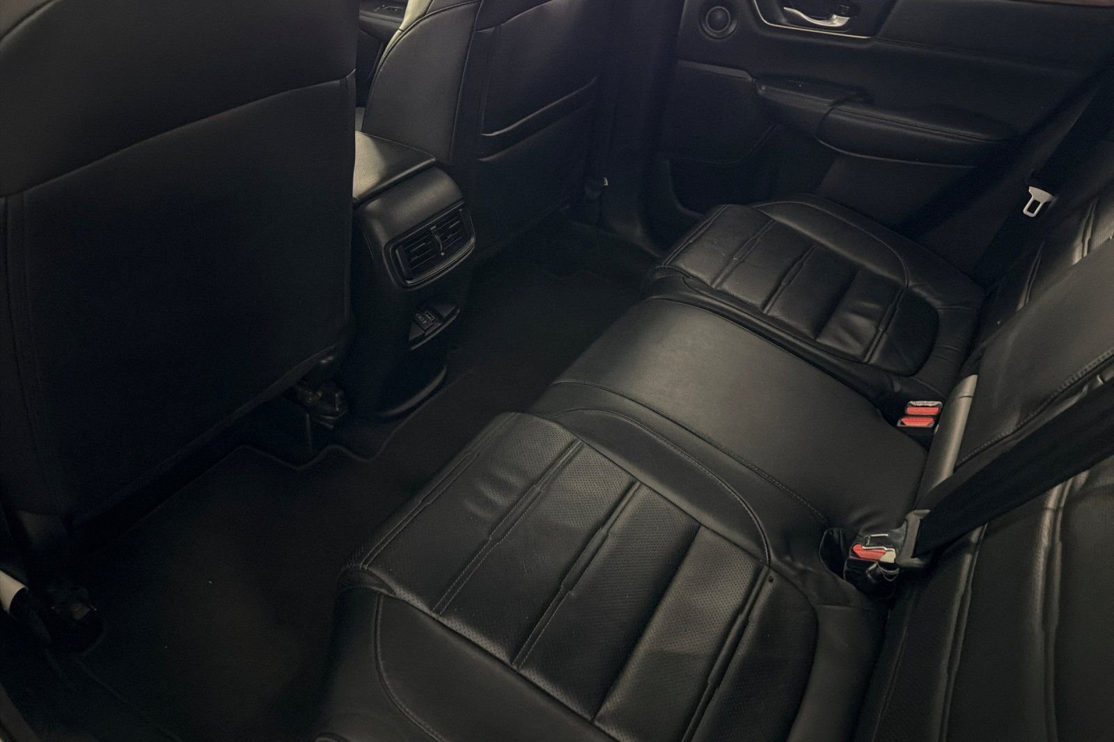 Used 2021  Honda EX-L image 17