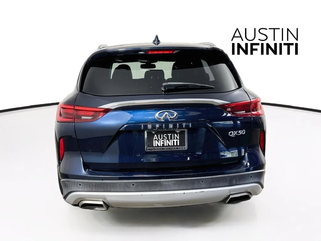 Certified Used 2020 Blue INFINITI LUXE image 8