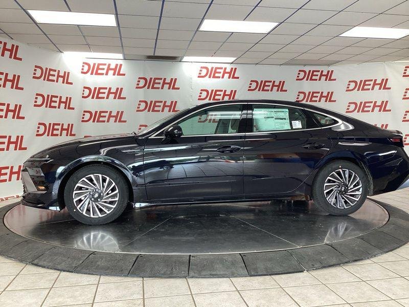 New 2026 Blue Hyundai Limited image 4