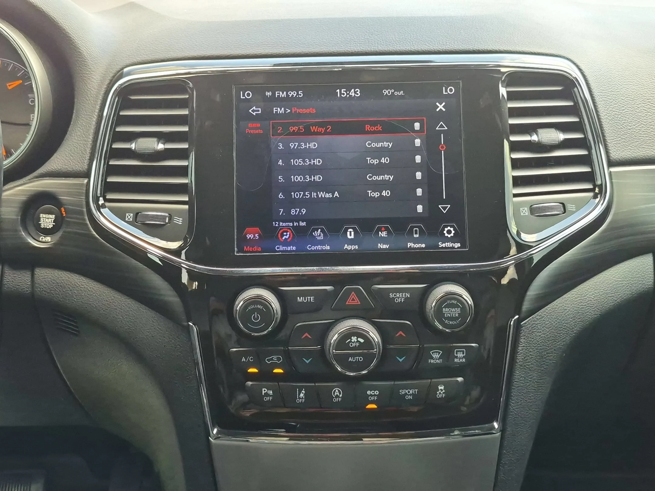 Used 2021 Gray Jeep Laredo X image 16