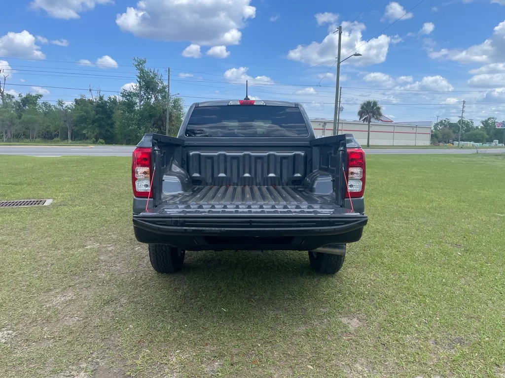 2025 Ford Ranger XL - Photo 10