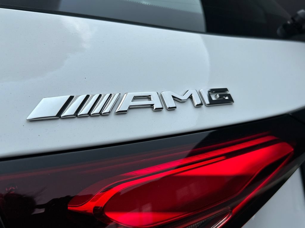 New 2026 Polar White Mercedes-Benz AMG® GLC 43 4MATIC SUV image 31