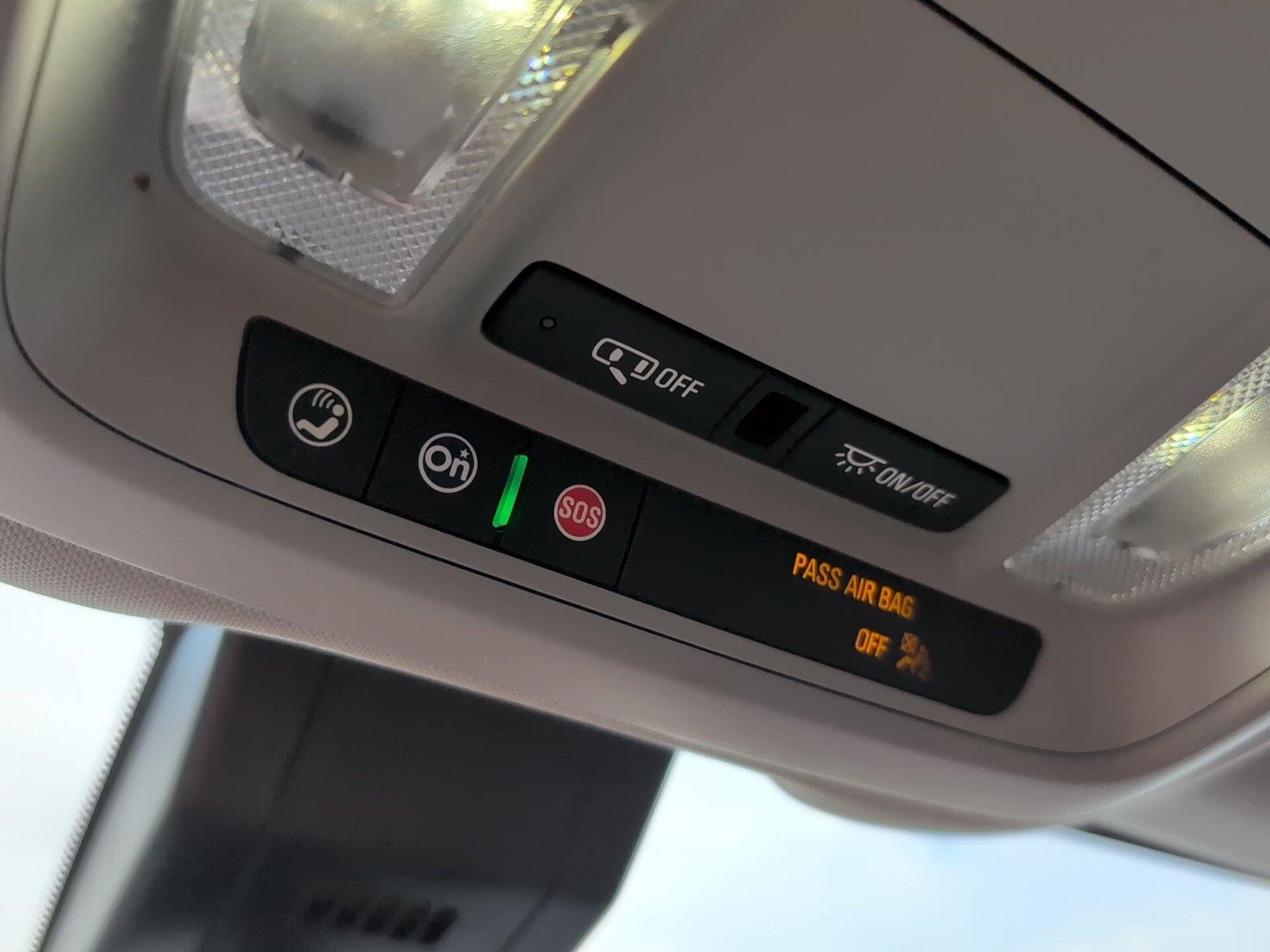 Used 2024 Summit White GMC SLE image 23