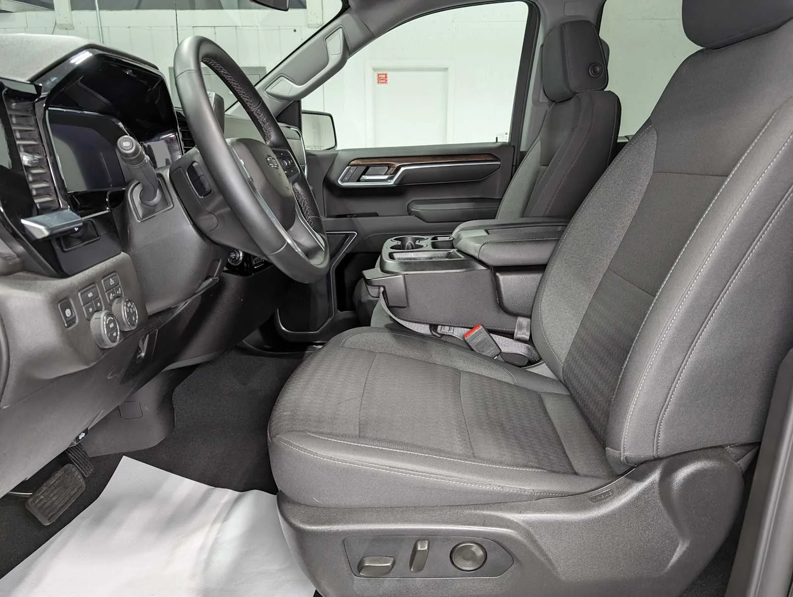 Used 2026 Black Chevrolet RST image 3