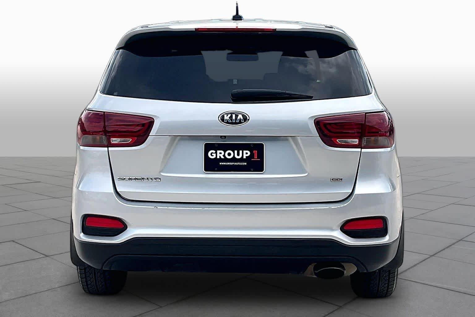 Pre-Owned 2020 Kia Sorento LX