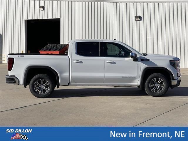 2026 GMC Sierra 1500 SLE - Photo 11