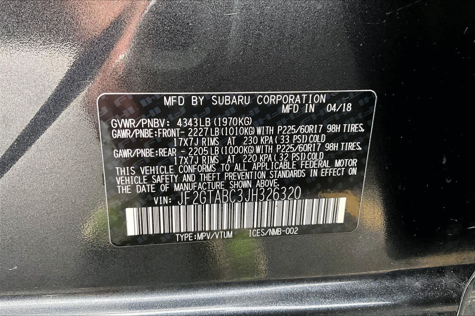 Used 2018 Dark Gray Metallic Subaru Premium image 36