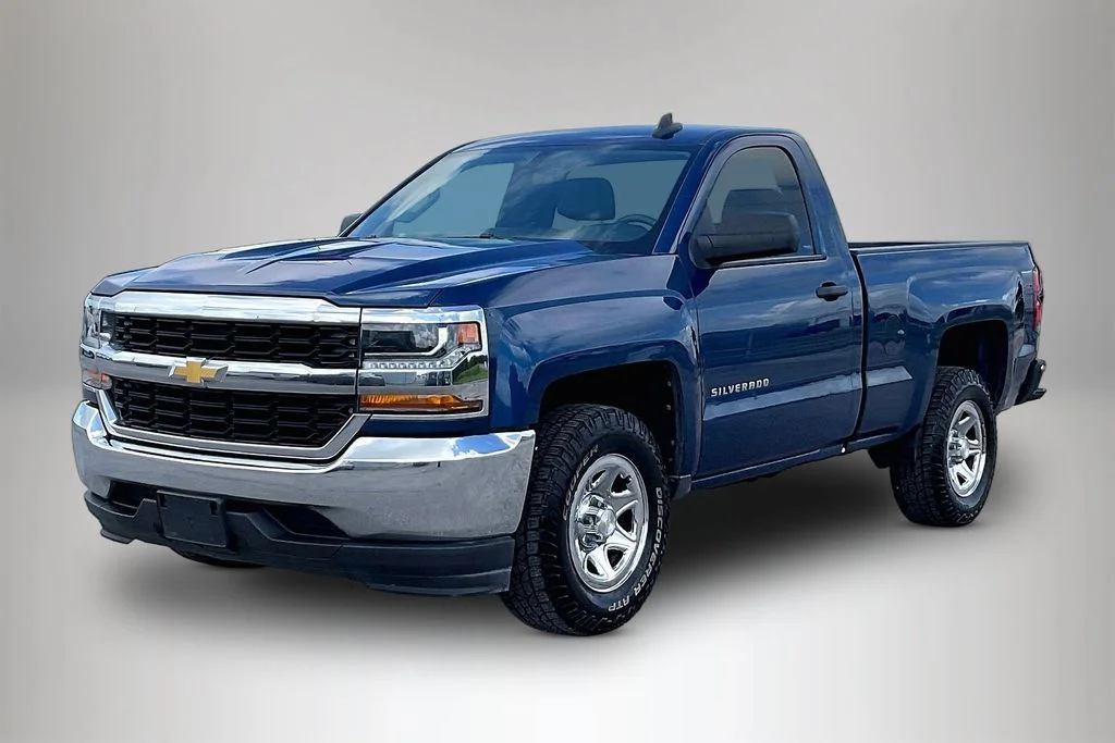 Used 2016 Blue Chevrolet LS image 2
