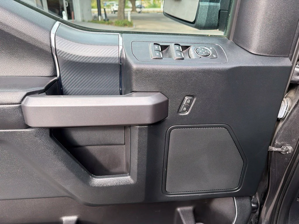 Used 2020 Gray Ford XLT image 15
