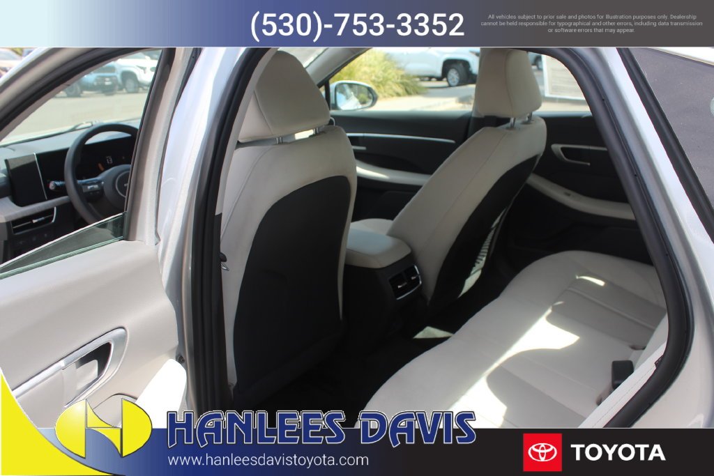 Used 2026 Silver Hyundai Blue image 14