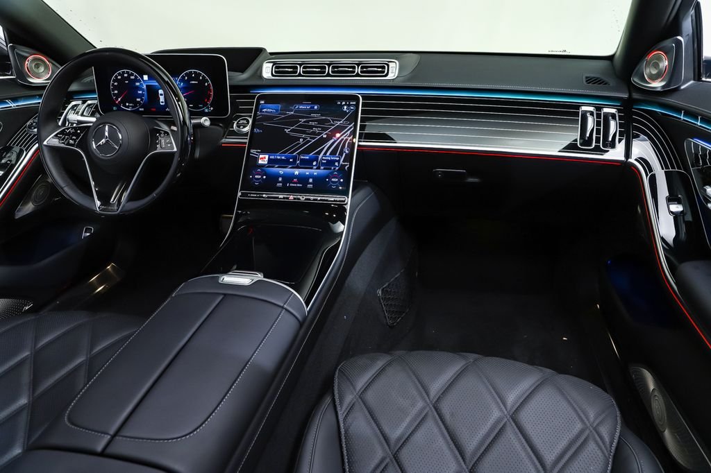 Certified Used 2024  Mercedes-Benz Maybach S 580 image 8