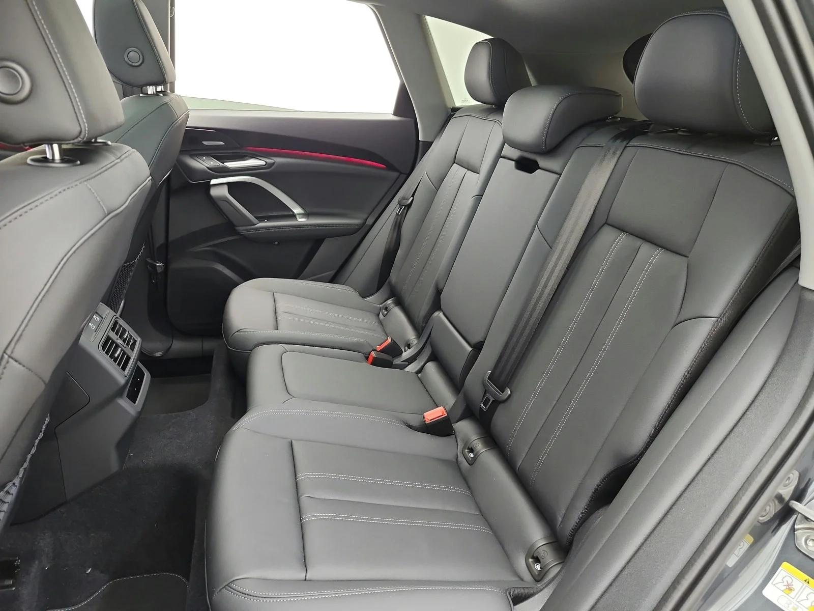 New 2026 Daytona Gray Pearl Effect Audi Premium Plus 2.0 TFSI quattro image 11