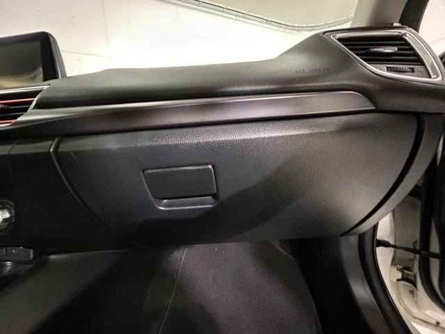 Used 2018 White Mazda Grand Touring image 24