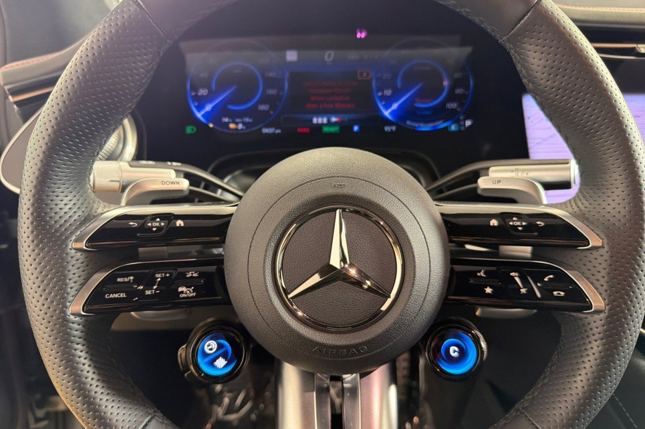 Certified Used 2024 MANUFAKTUR Selenite Grey Magno Mercedes-Benz AMG® EQS image 22
