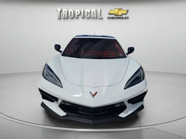 Used 2027 Arctic White Chevrolet 3LT image 8