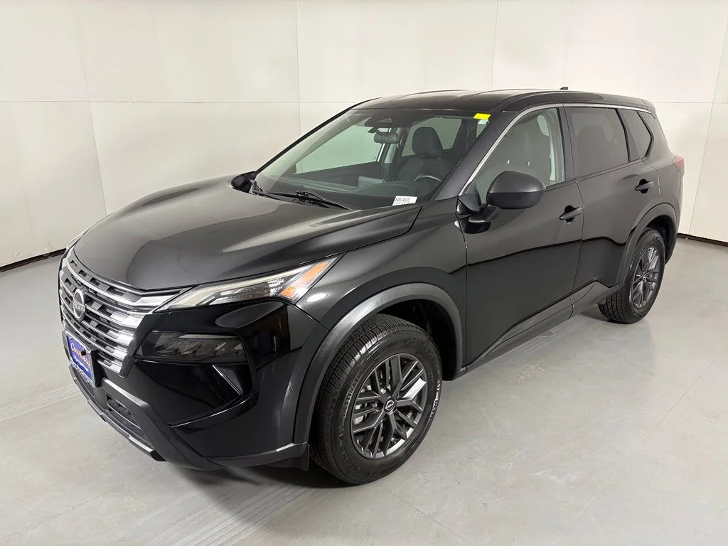 Used 2024 Black Nissan S image 4